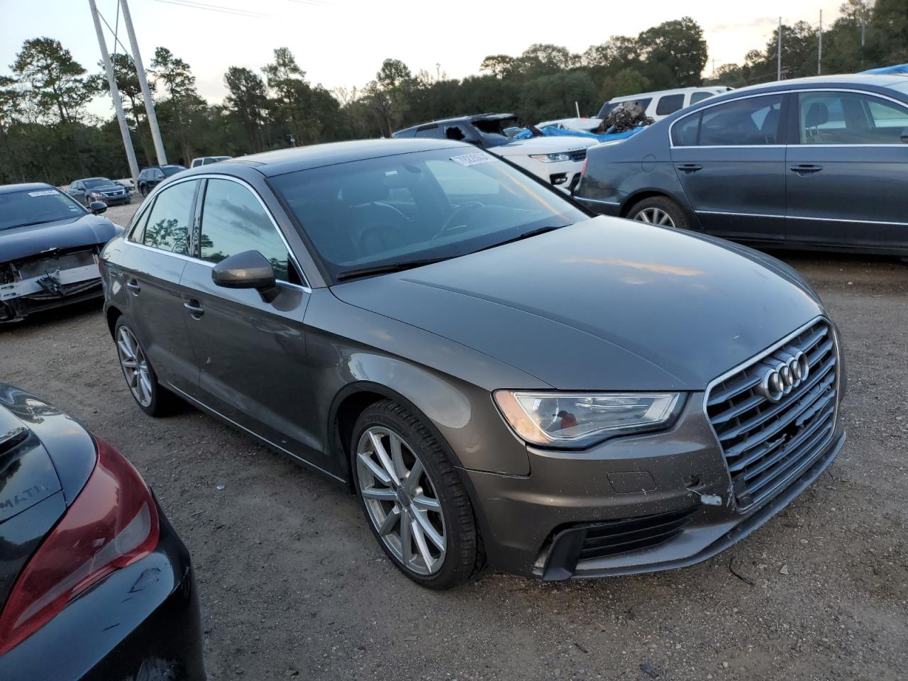 VIN WAUACGFF8F1044151 2015 AUDI A3 no.4