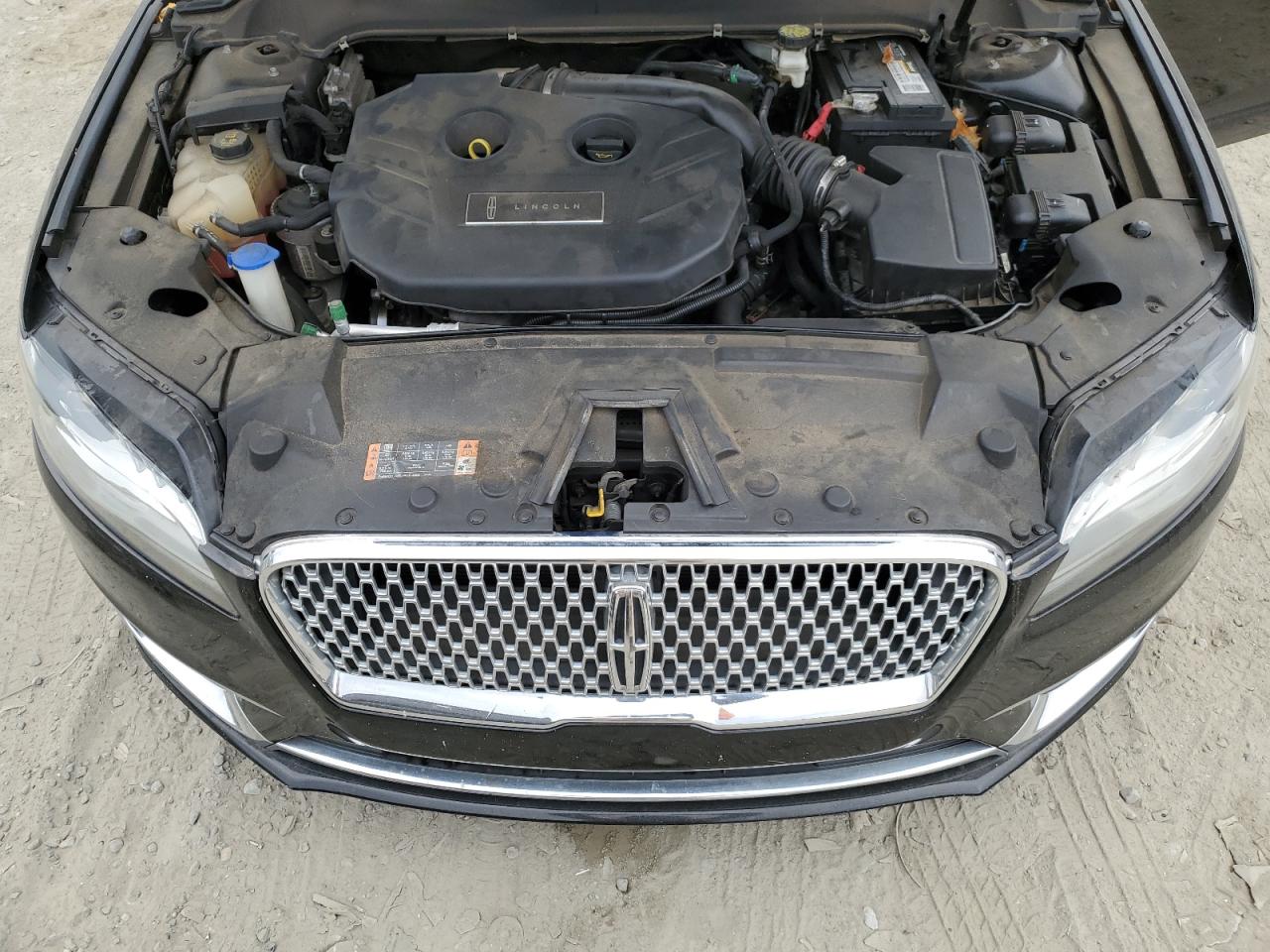 2017 Lincoln MKZ - Image 11