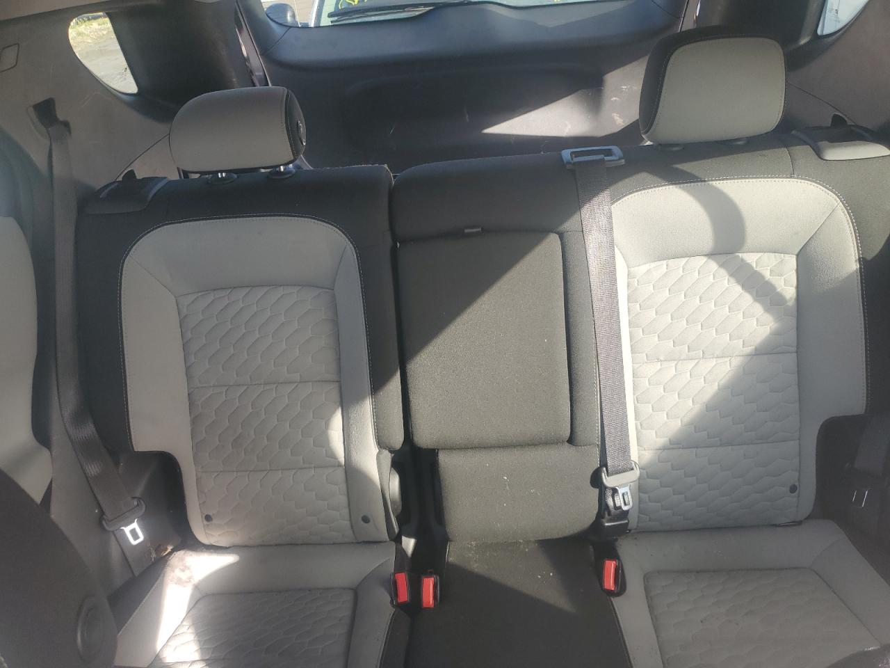 2020 Chevrolet Equinox - Image 10