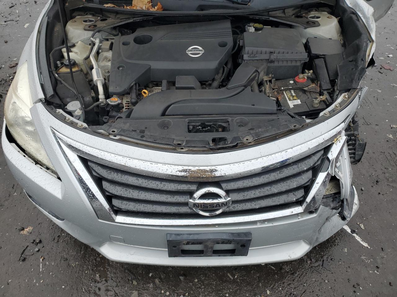 2013 Nissan Altima - Image 12