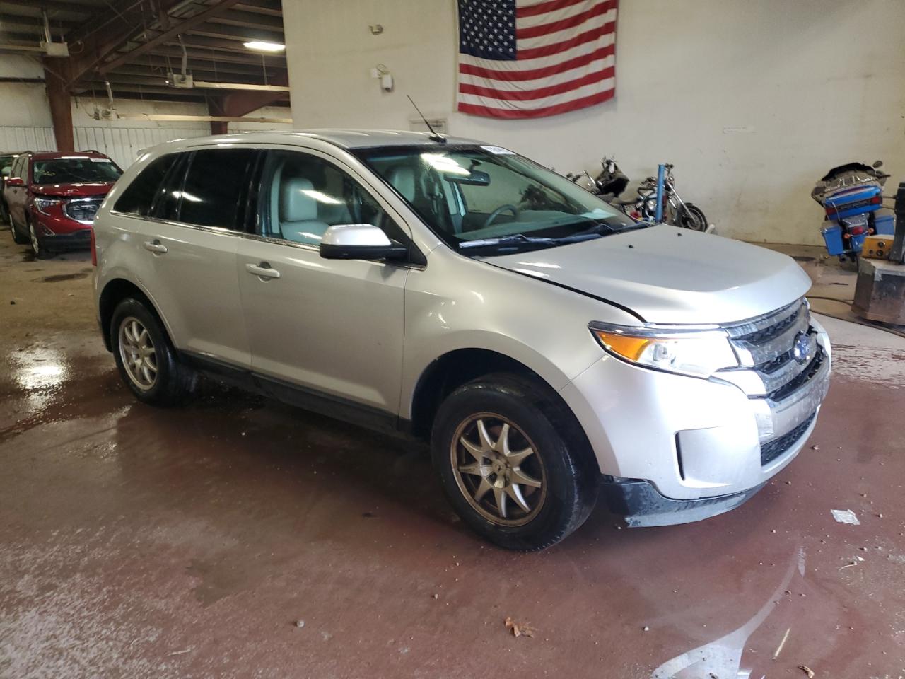 2011 Ford Edge - Image 4