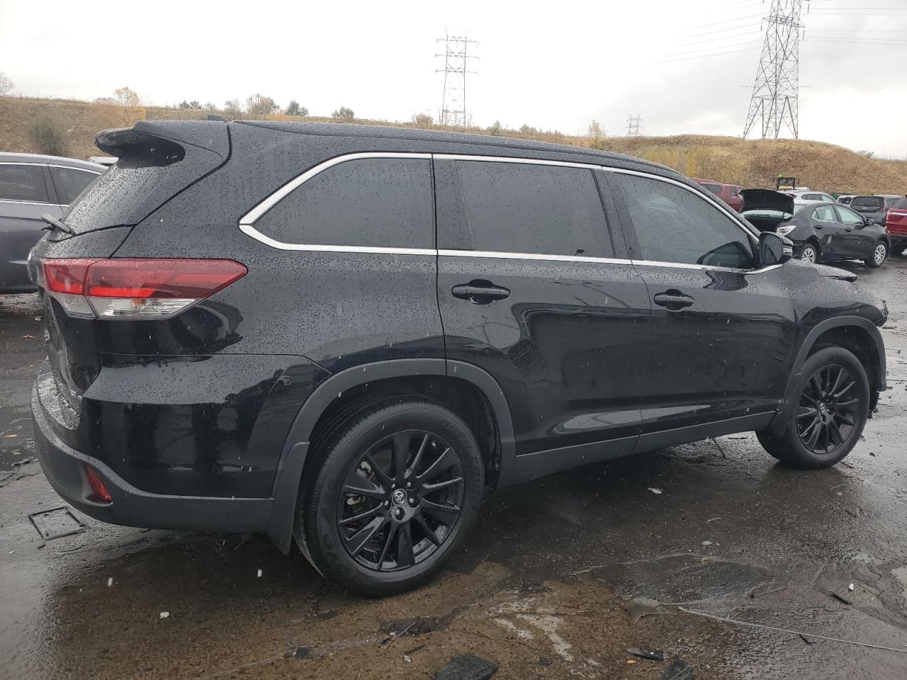 2019 Toyota Highlander - Image 3