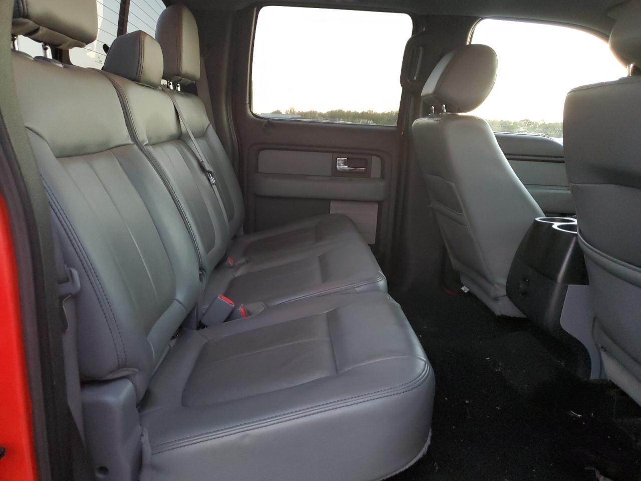 2014 Ford F-150 - Image 10