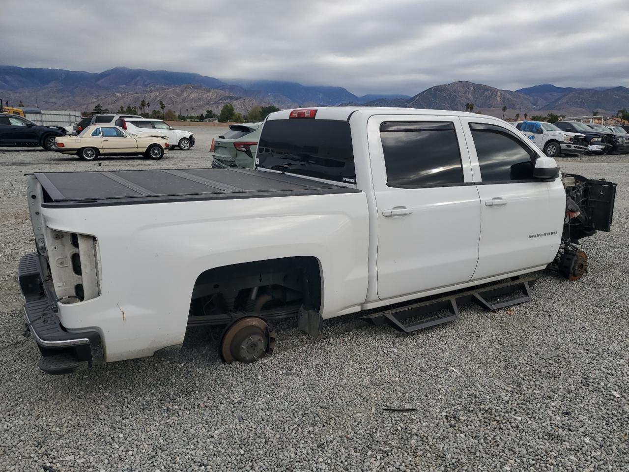 2014 Chevrolet Silverado - Image 3