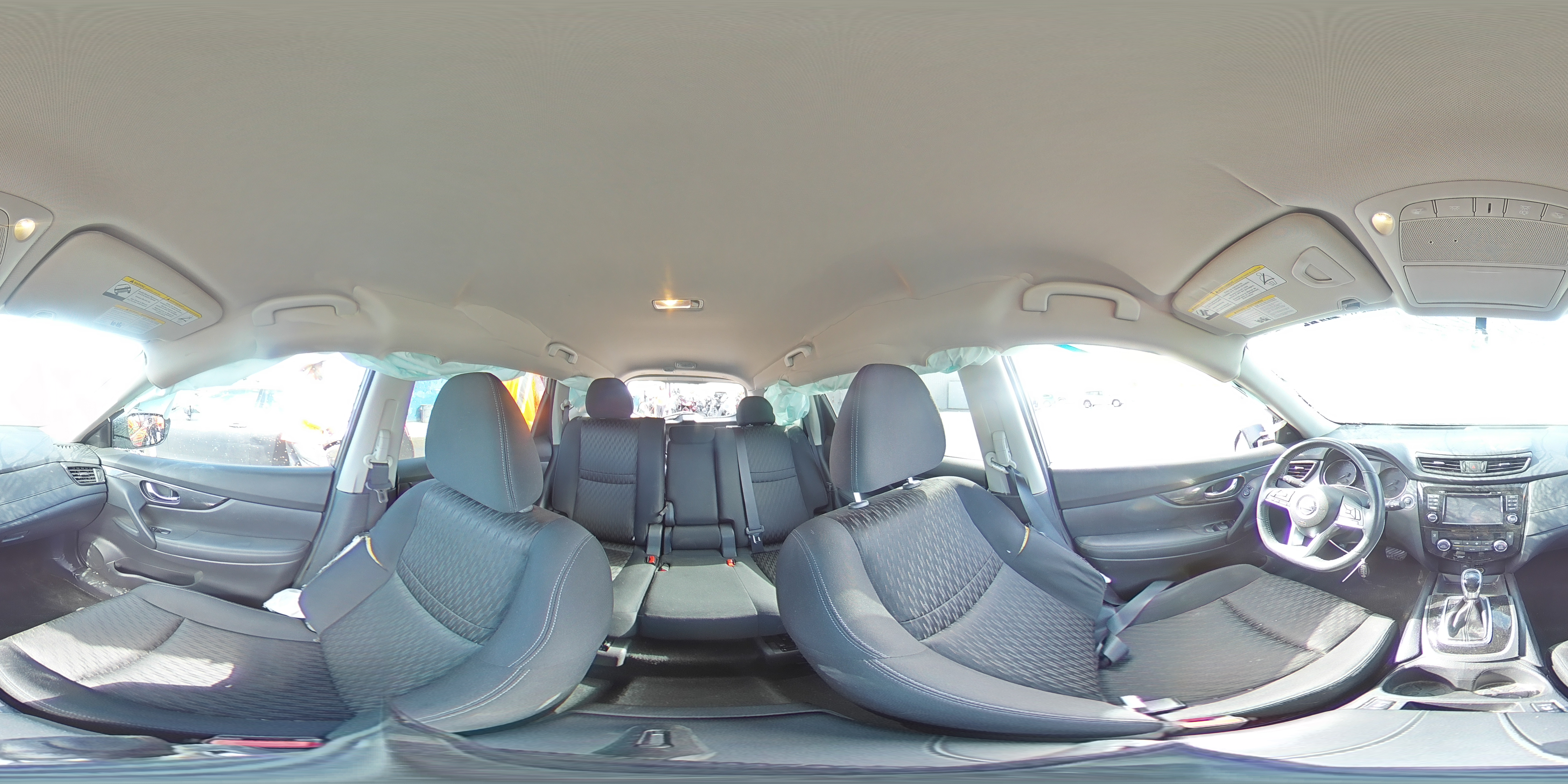 2017 Nissan Rogue - Image 15
