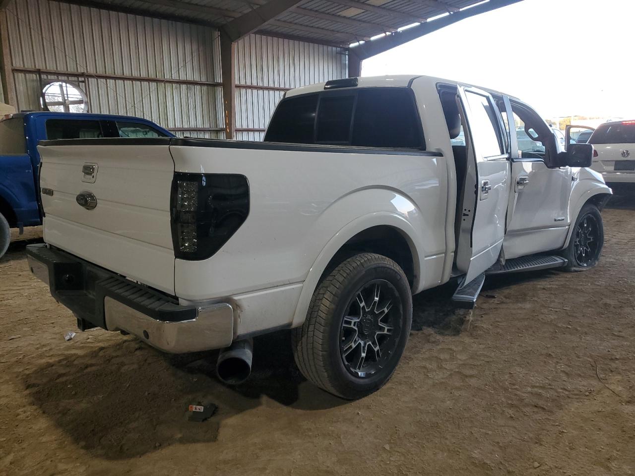 2014 Ford F-150 - Image 3