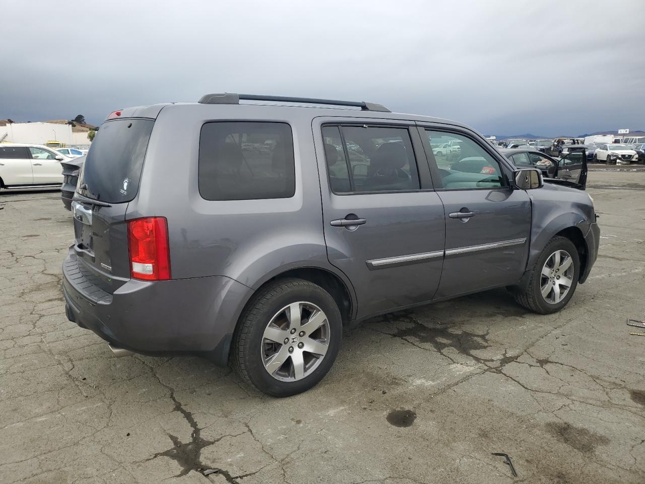 2015 Honda Pilot - Image 3