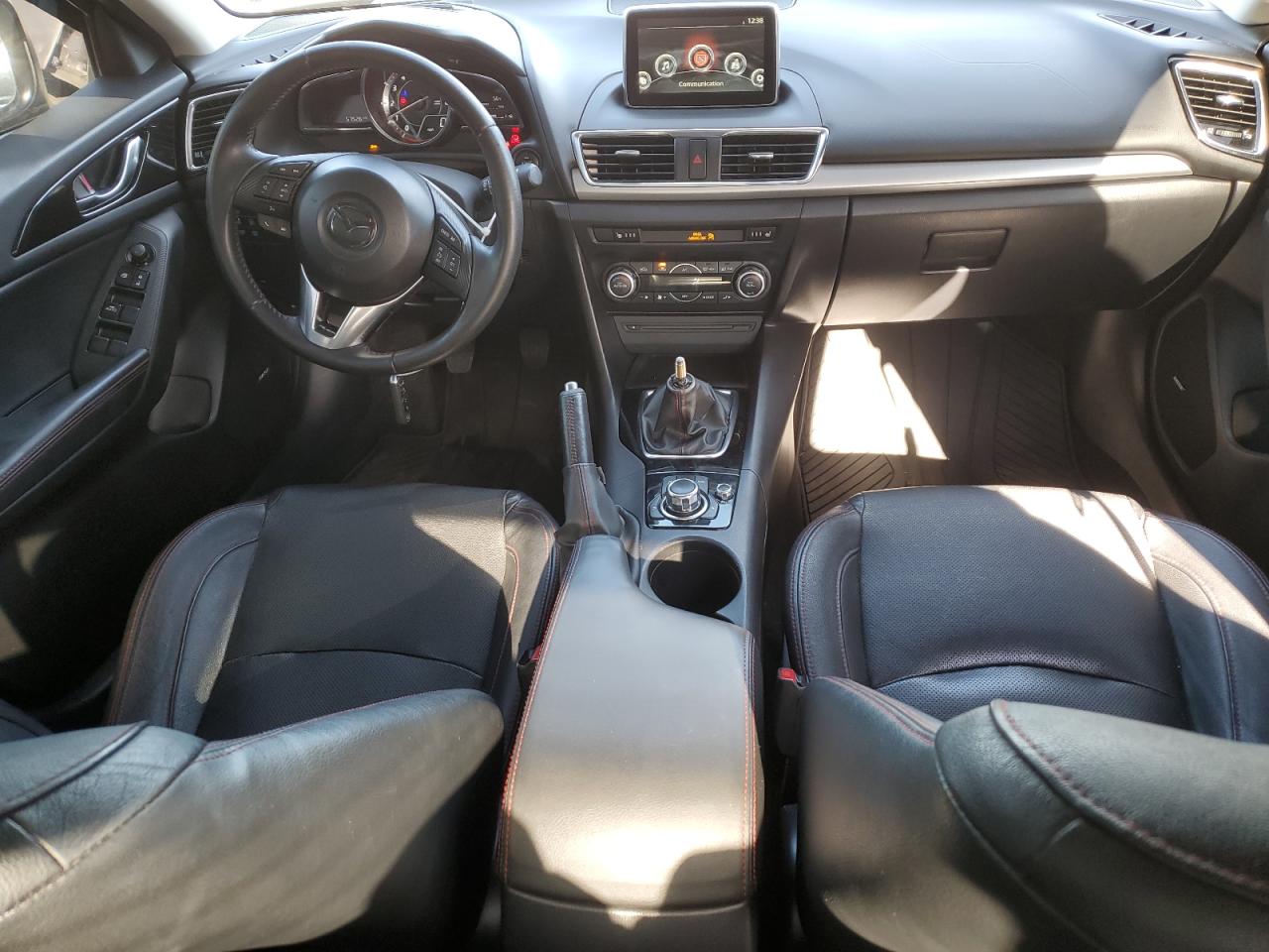 2015 Mazda 3 - Image 8