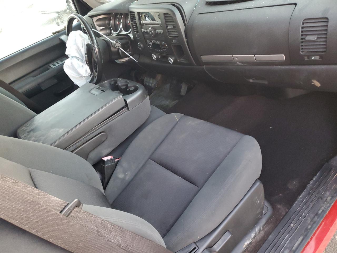 2009 Chevrolet Silverado - Image 8