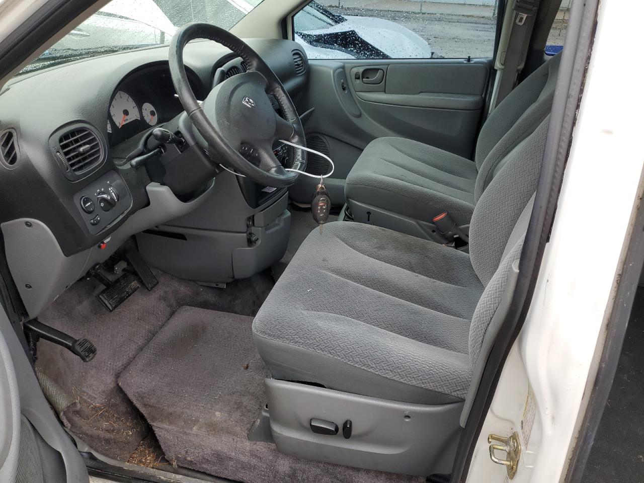 2006 Dodge Caravan - Image 7
