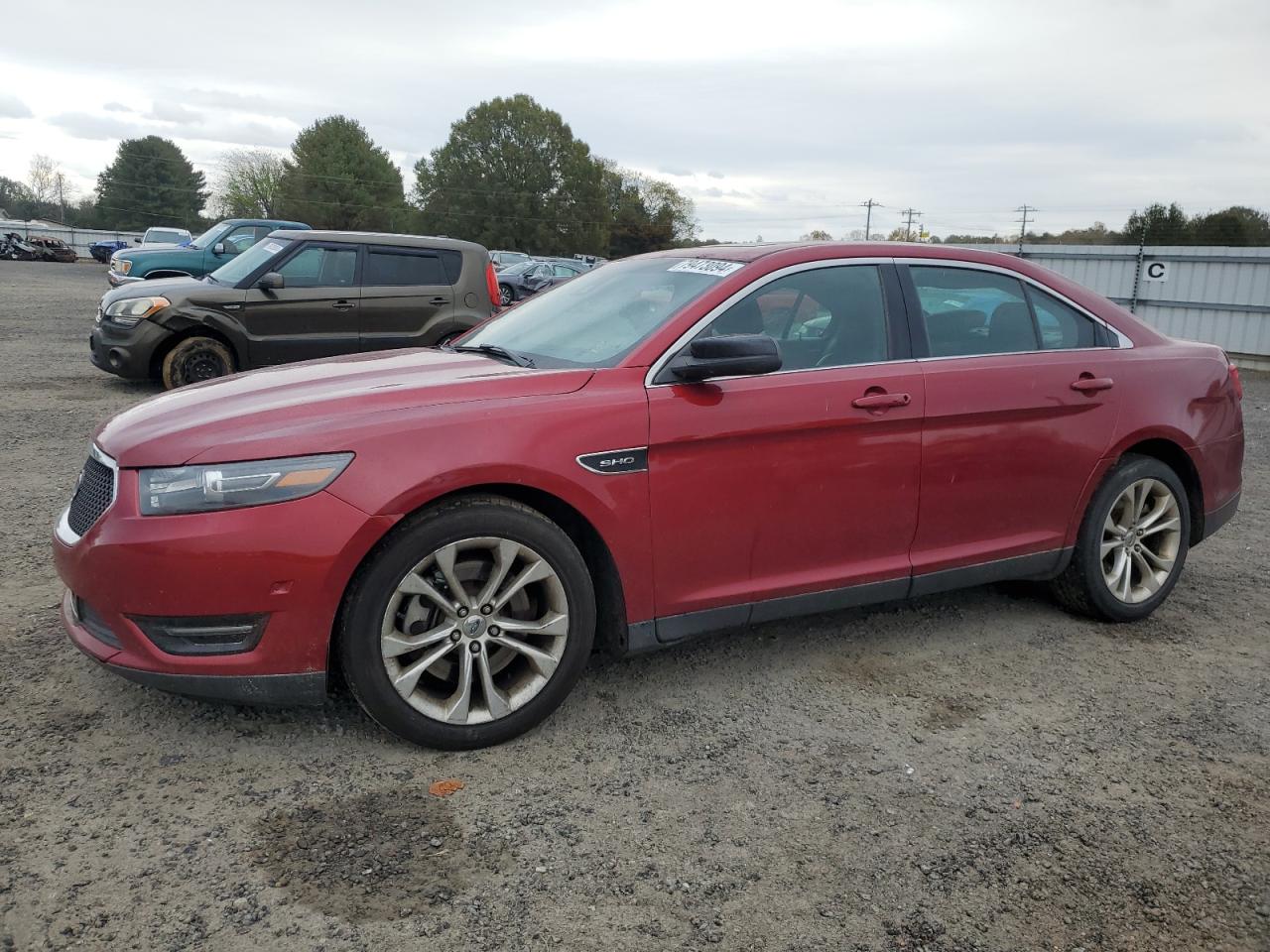 2013 Ford Taurus - Image 1