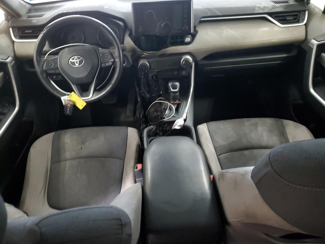 2020 Toyota RAV 4 - Image 8