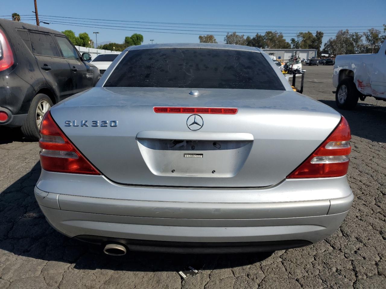 2004 Mercedes-Benz Slk 320 VIN: WDBKK65FX4F300567 Lot: 78732534