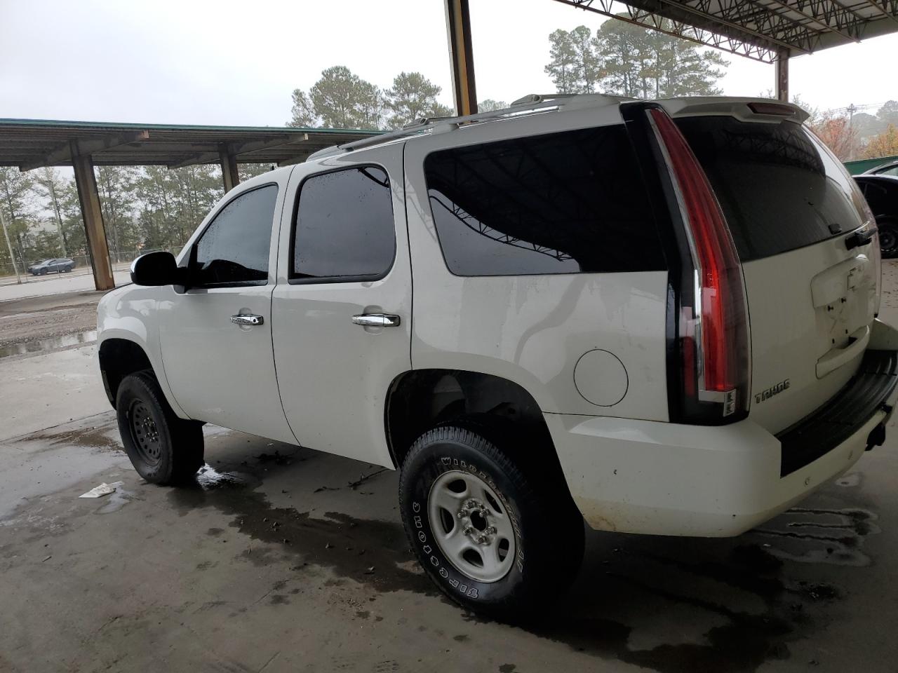 2012 Chevrolet Tahoe - Image 2
