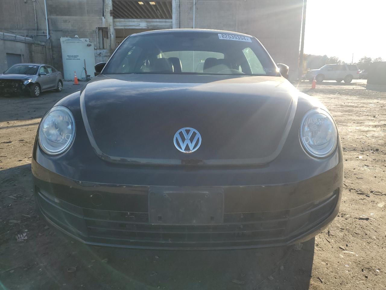 2014 Volkswagen Beetle - Image 5