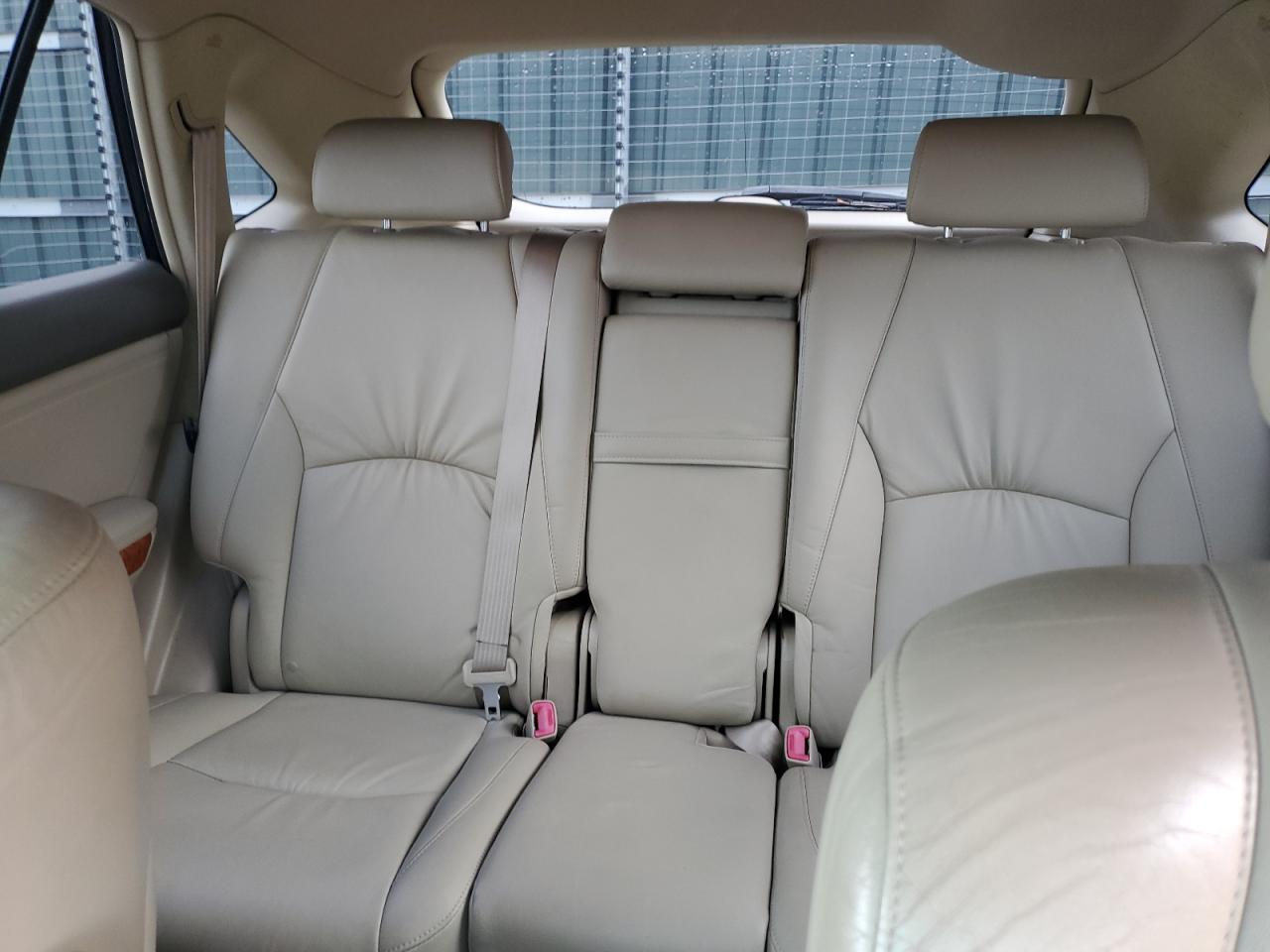 2006 Lexus RX - Image 10