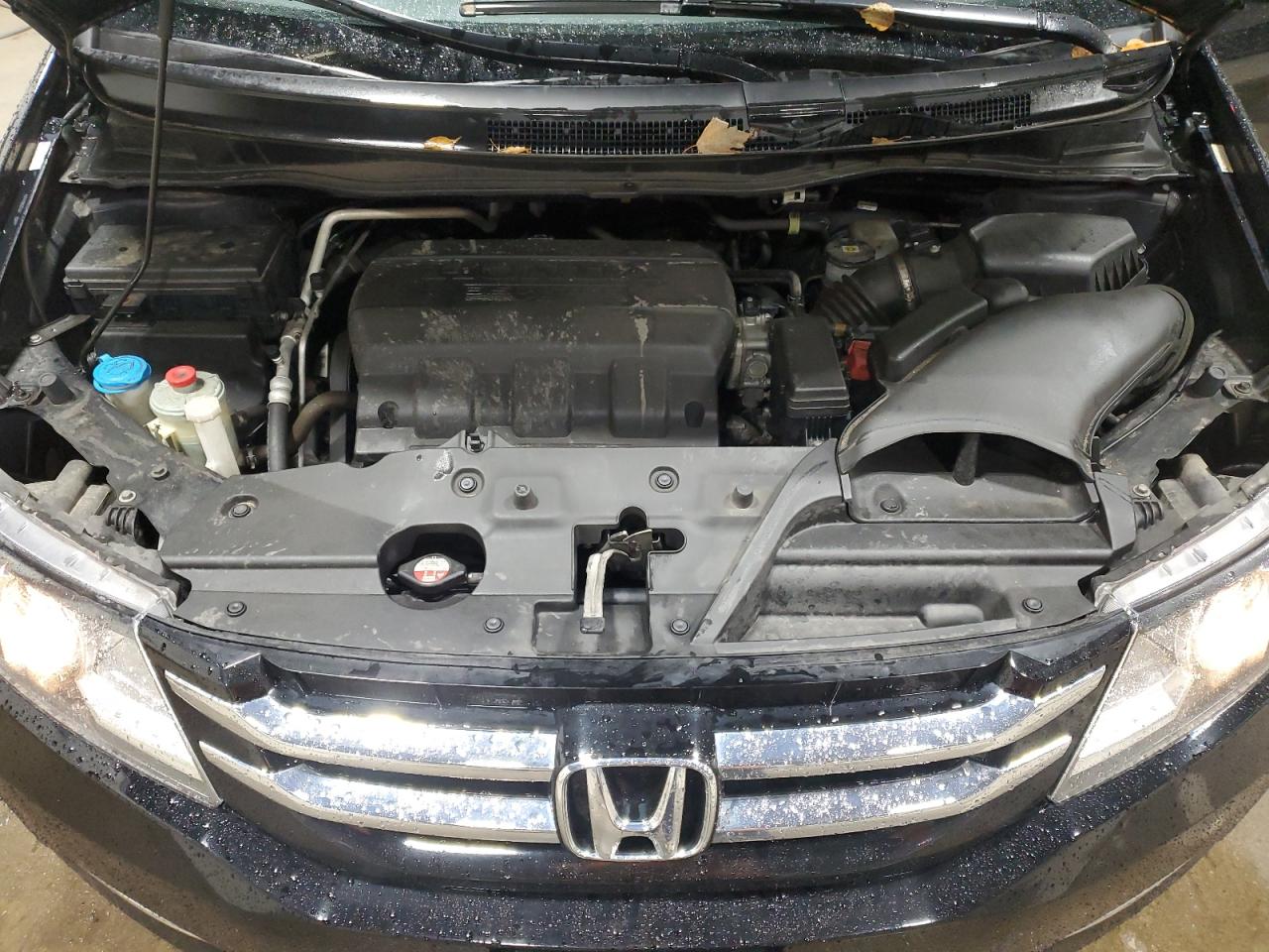 2016 Honda Odyssey - Image 12