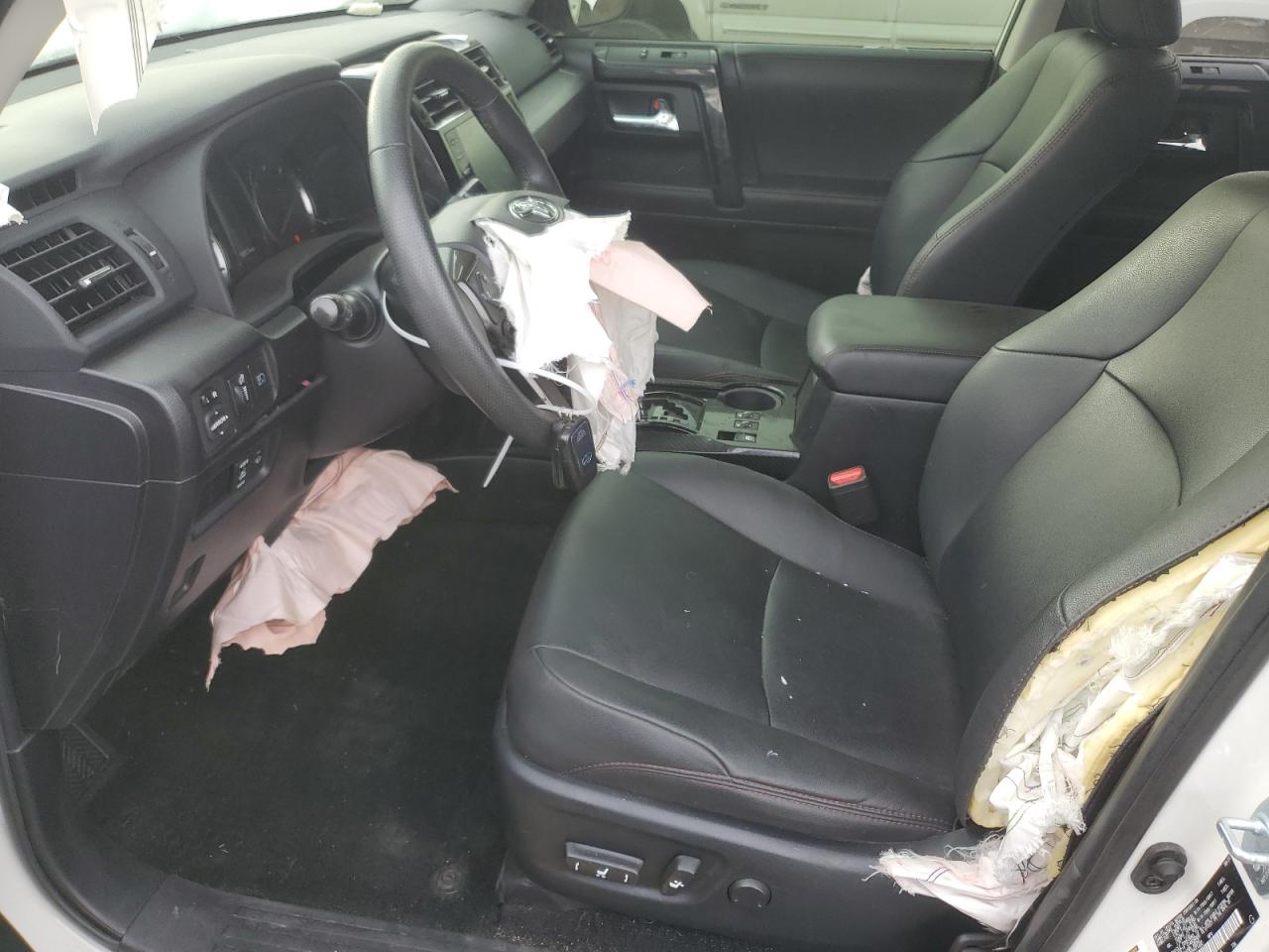 2022 Toyota 4Runner - Image 7