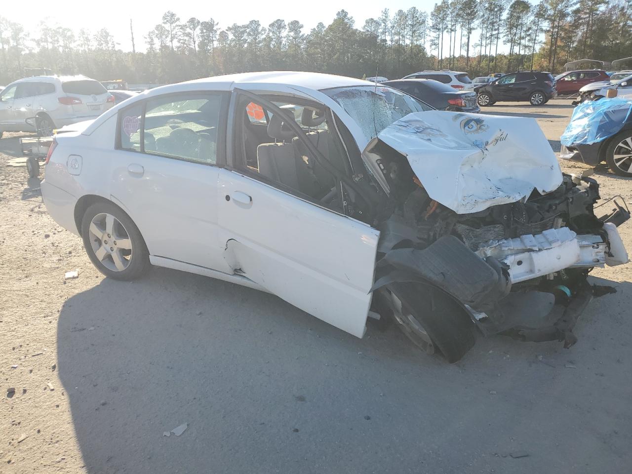 2007 Saturn ION - Image 4