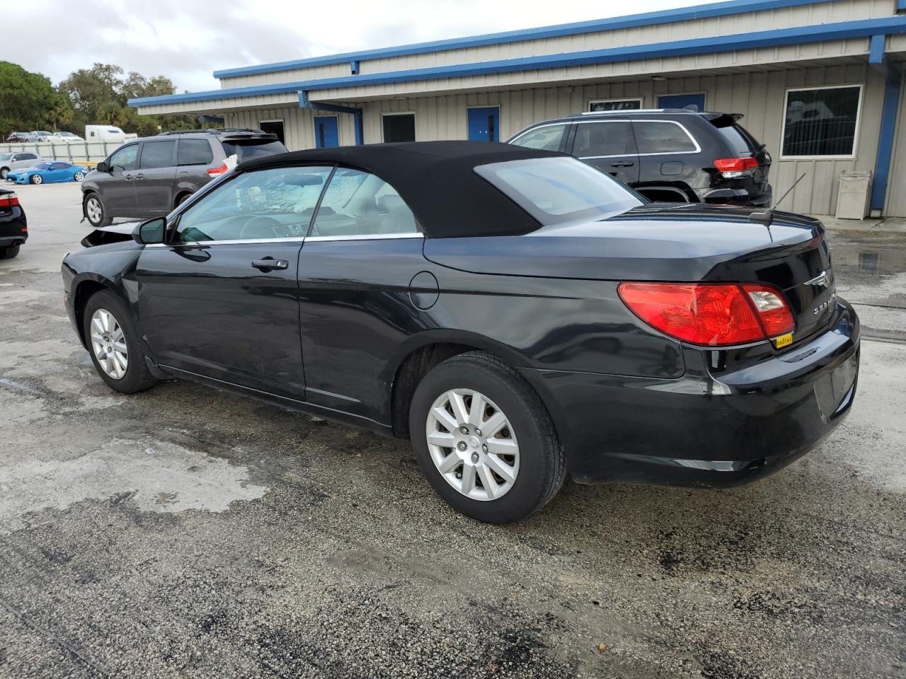 2010 Chrysler Sebring - Image 2