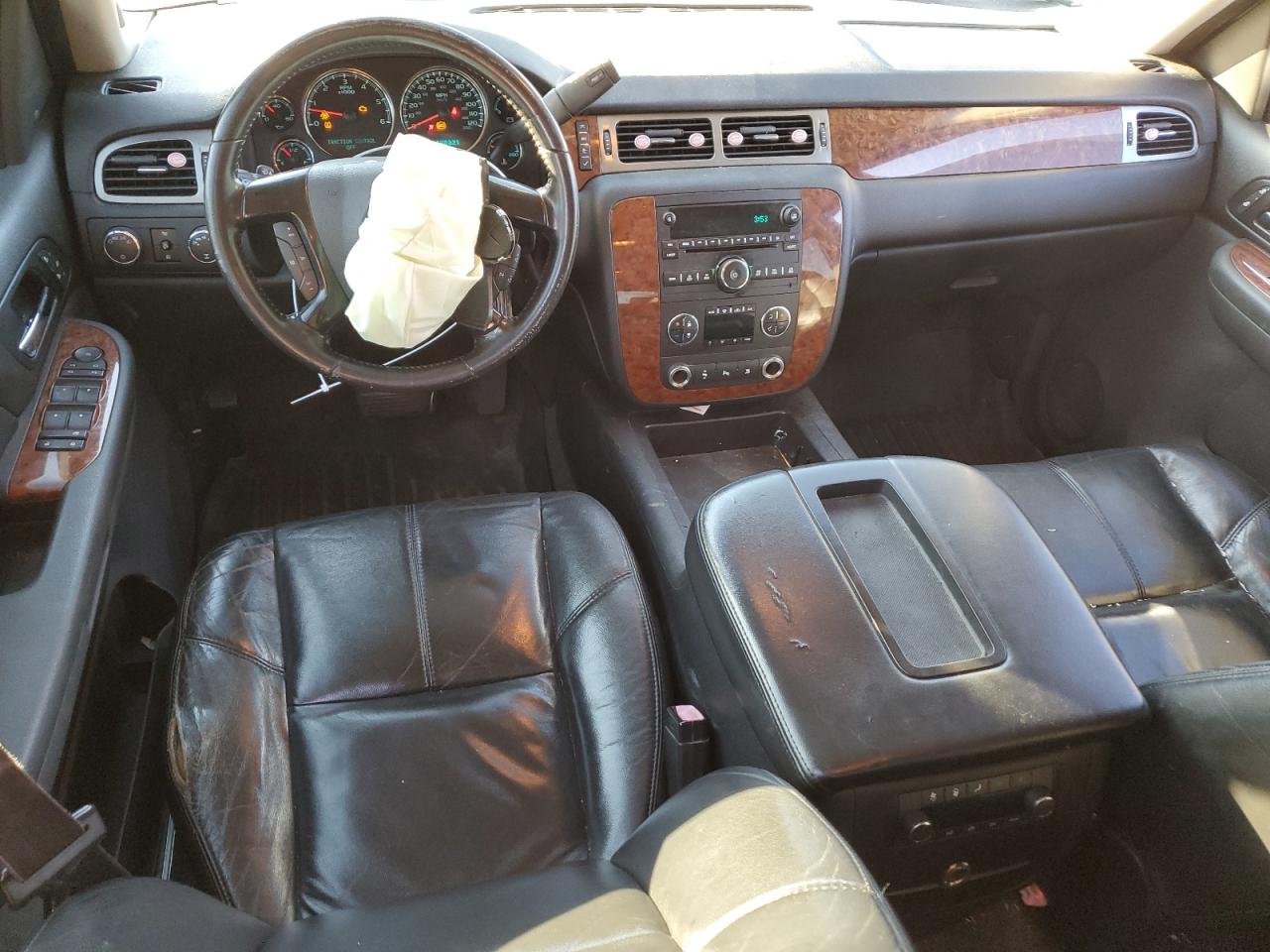 2007 Chevrolet Tahoe - Image 8