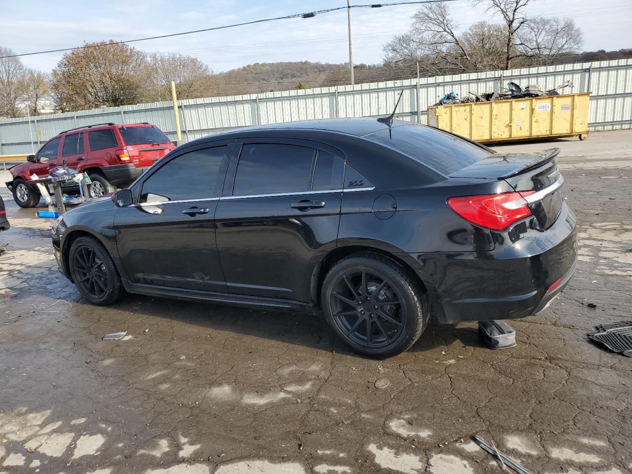 2014 Chrysler 200 - Image 2