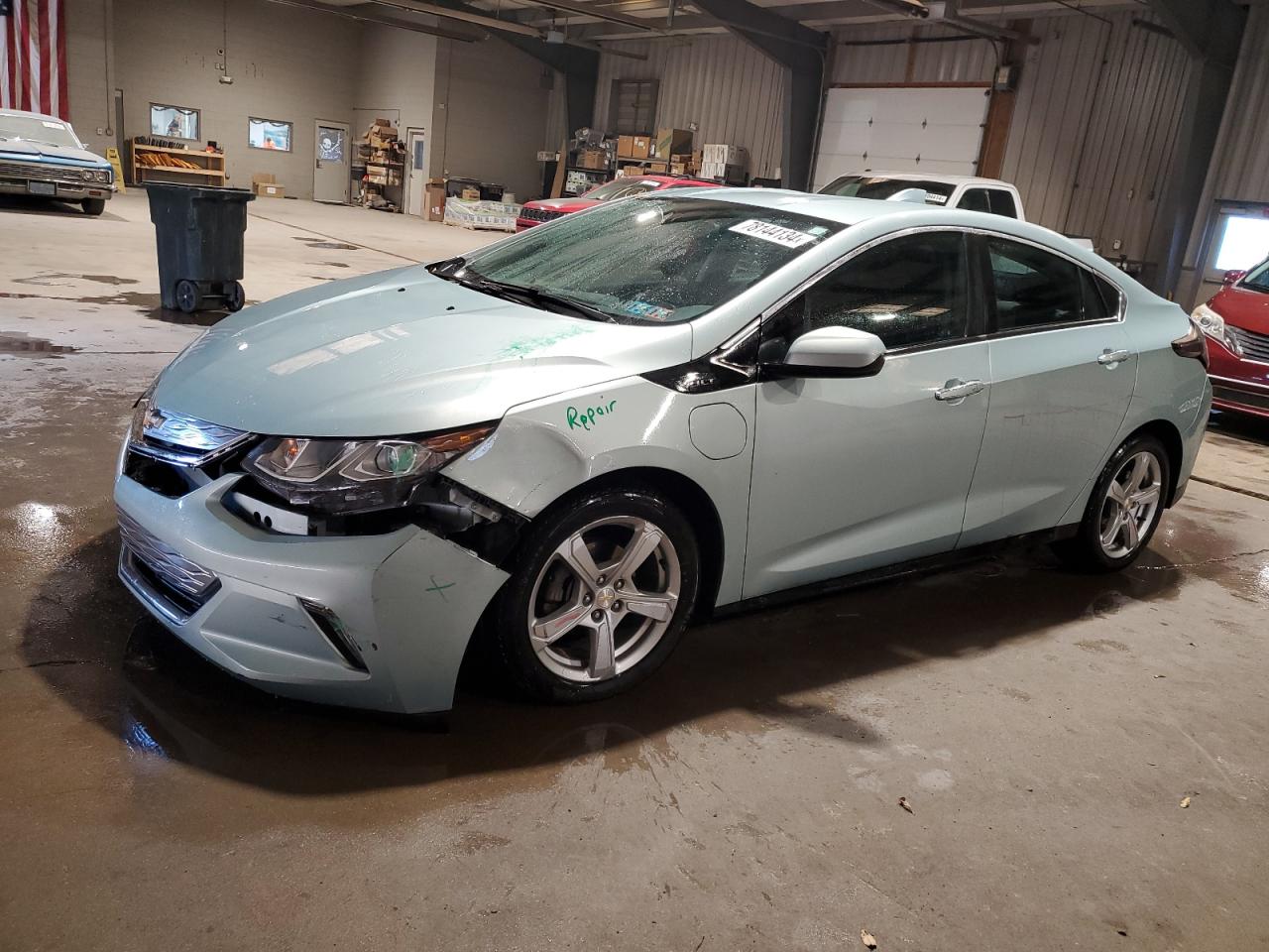 2018 Chevrolet Volt - Image 1