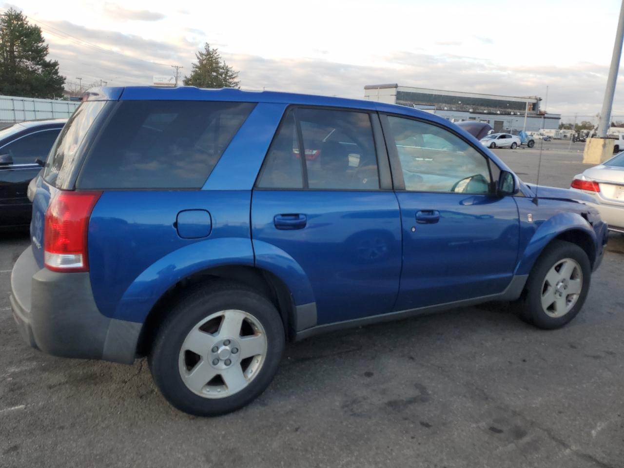 2005 Saturn VUE - Image 3