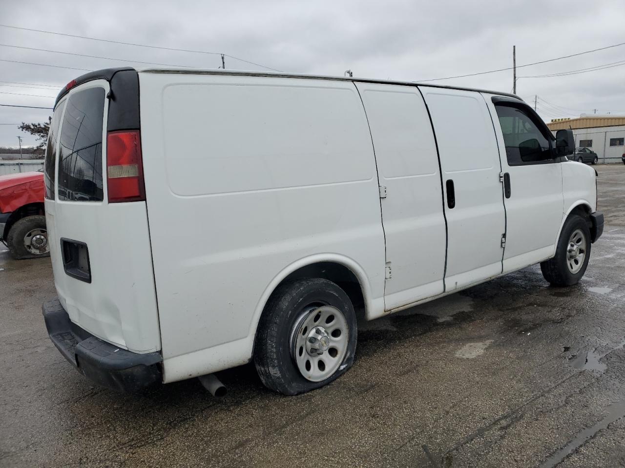 VIN 1GCSGAFXXE1106259 2014 CHEVROLET EXPRESS no.3