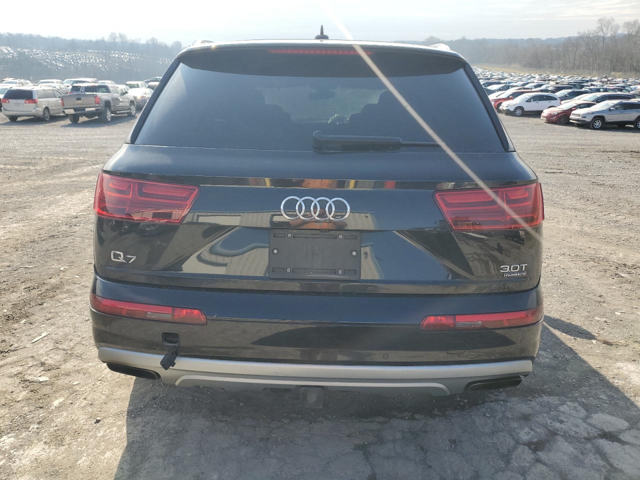 2018 Audi Q7 - Image 6