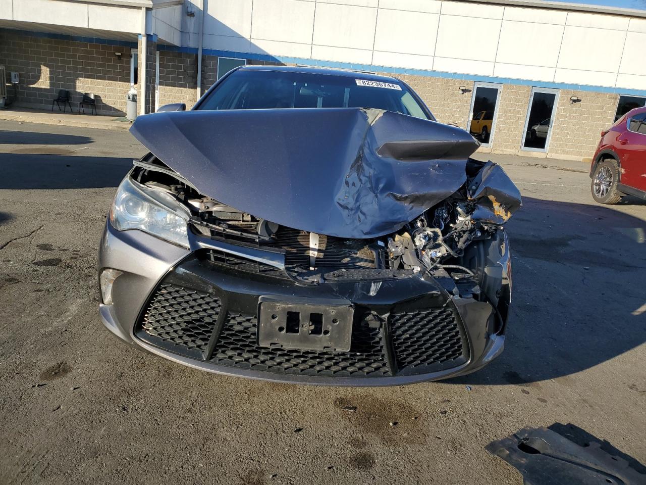 VIN 4T1BF1FK6HU306139 2017 TOYOTA CAMRY no.5