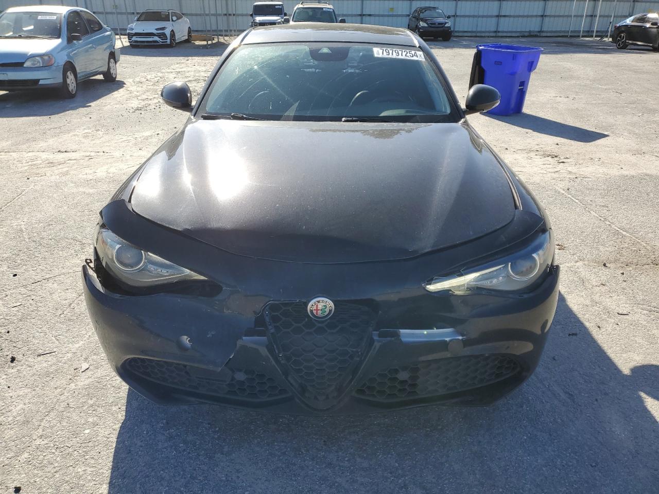 2019 Alfa Romeo Giulia - Image 5