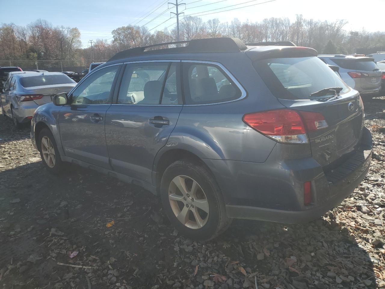 2014 Subaru Outback - Image 2