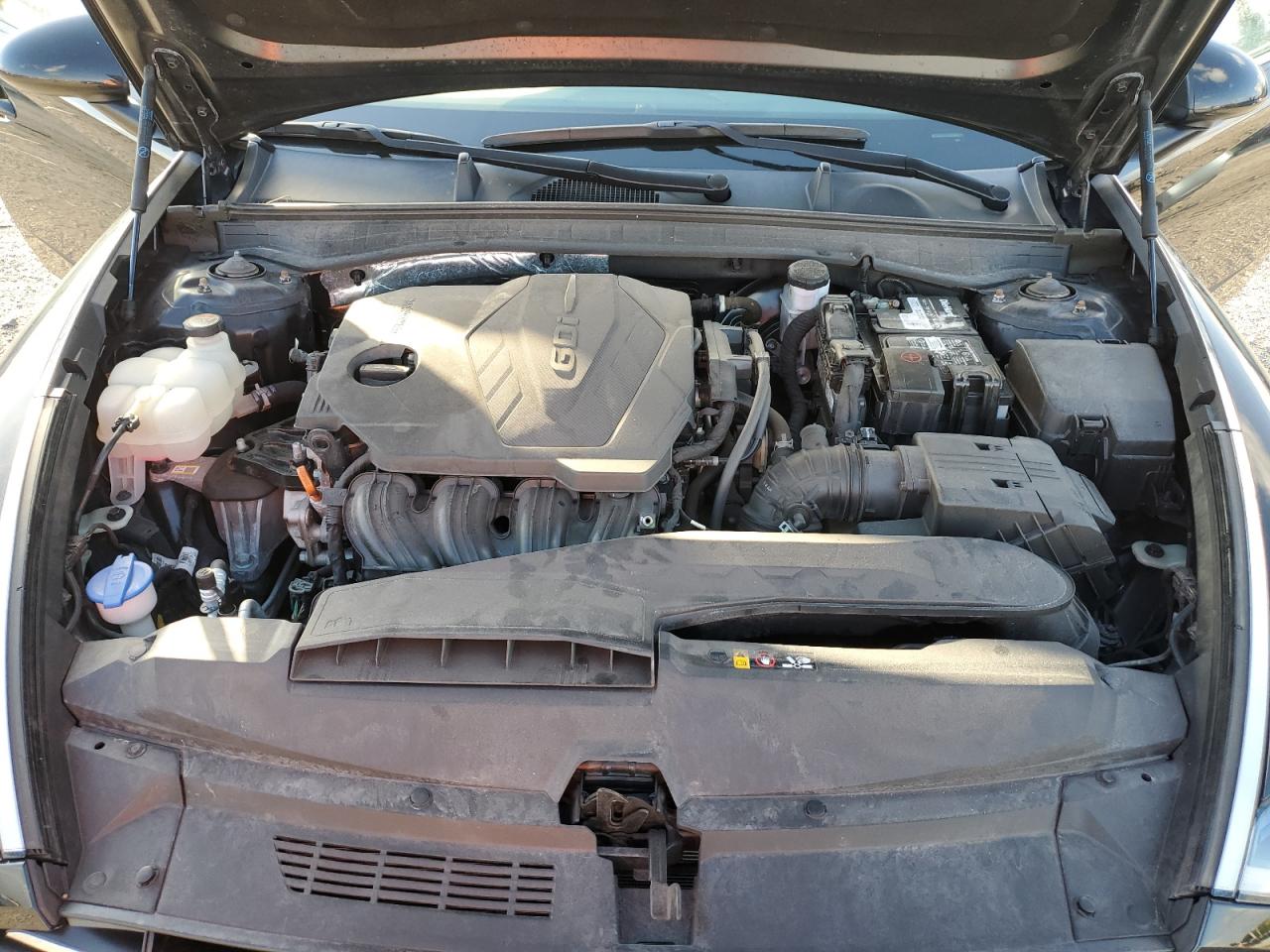 2021 Hyundai Sonata - Image 11