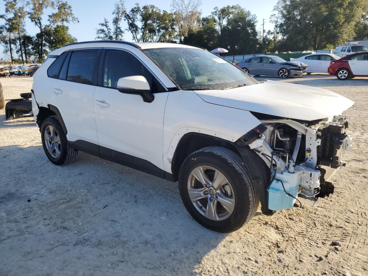 2023 Toyota RAV 4 - Image 4