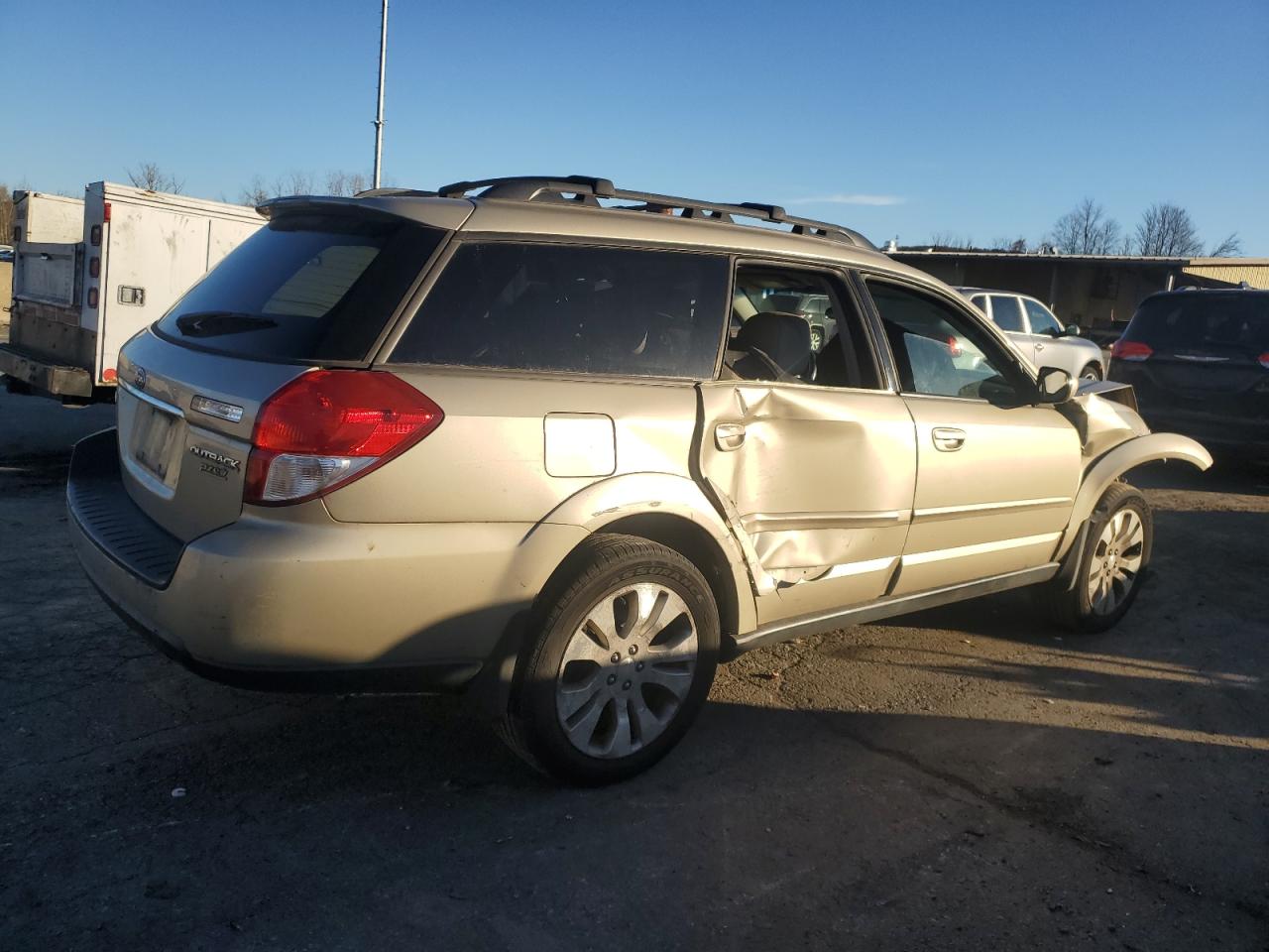 2009 Subaru Outback - Image 3