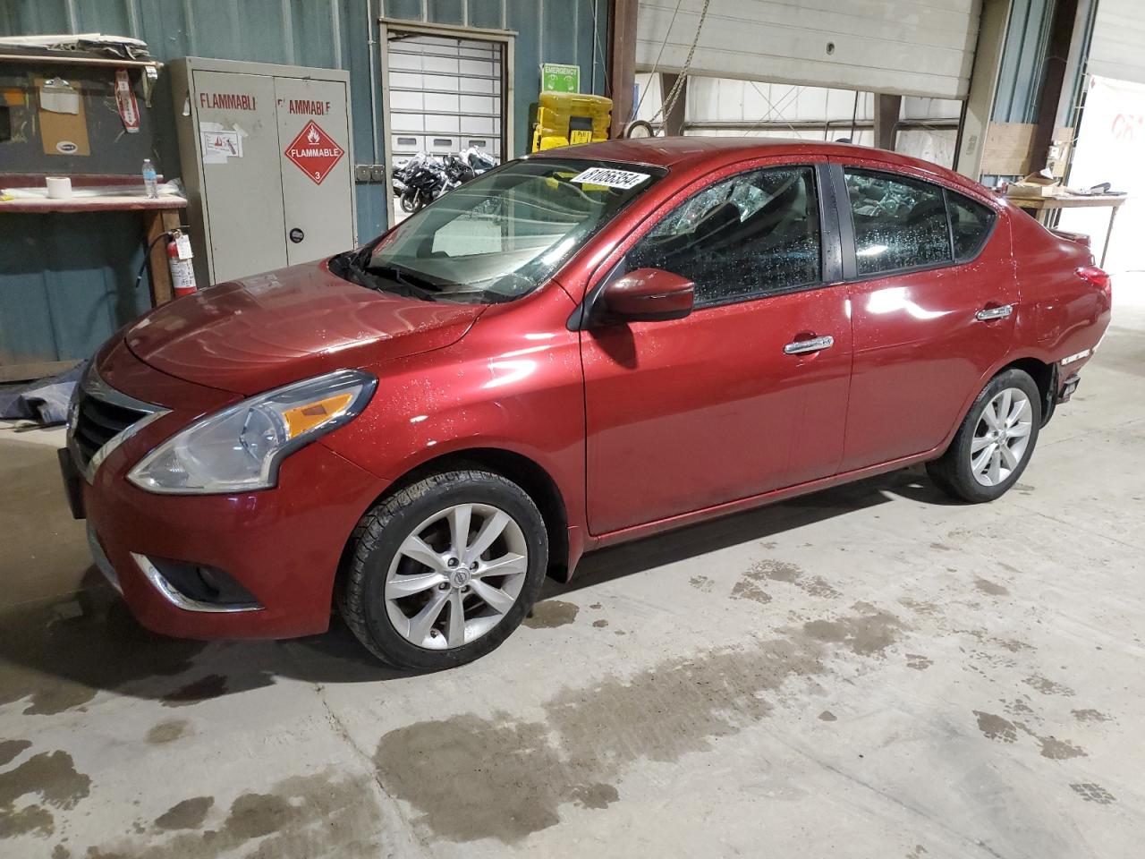 2016 NISSAN VERSA