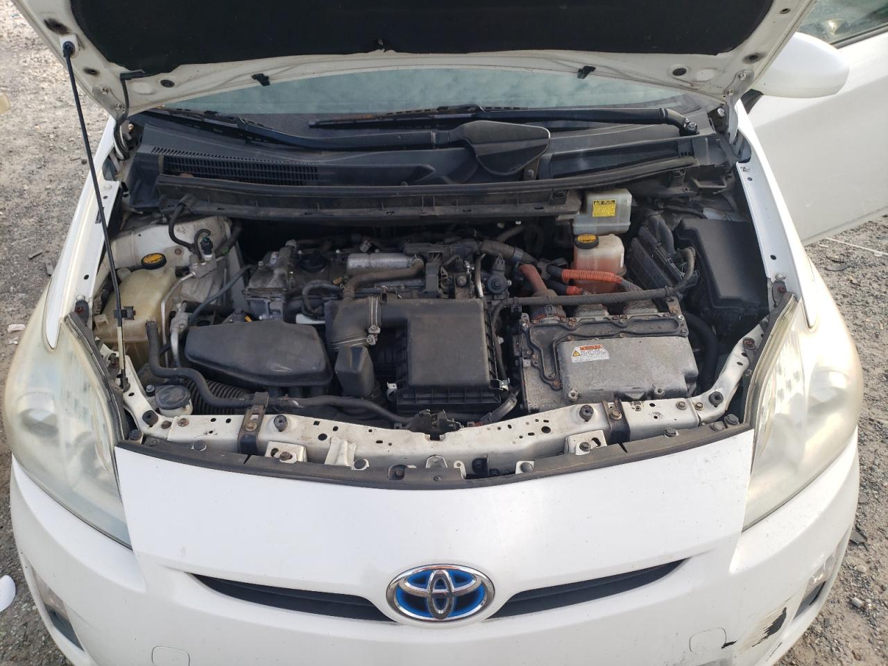 2010 Toyota Prius - Image 11