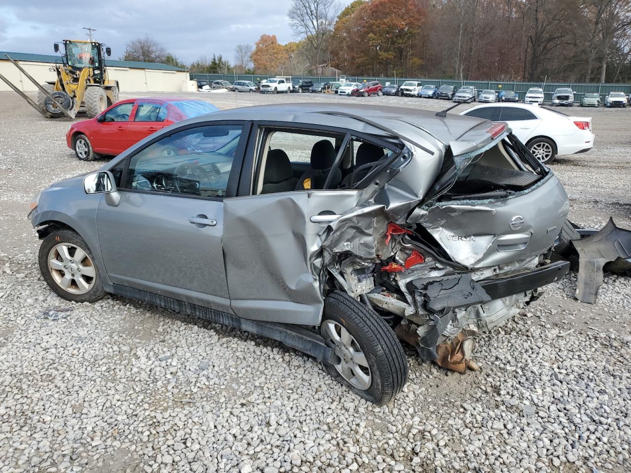 2012 Nissan Versa - Image 2