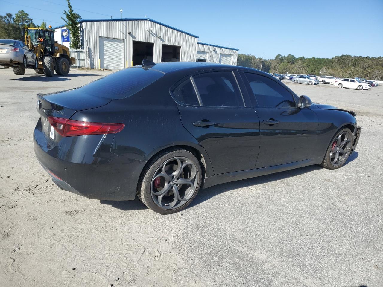 2019 Alfa Romeo Giulia - Image 3