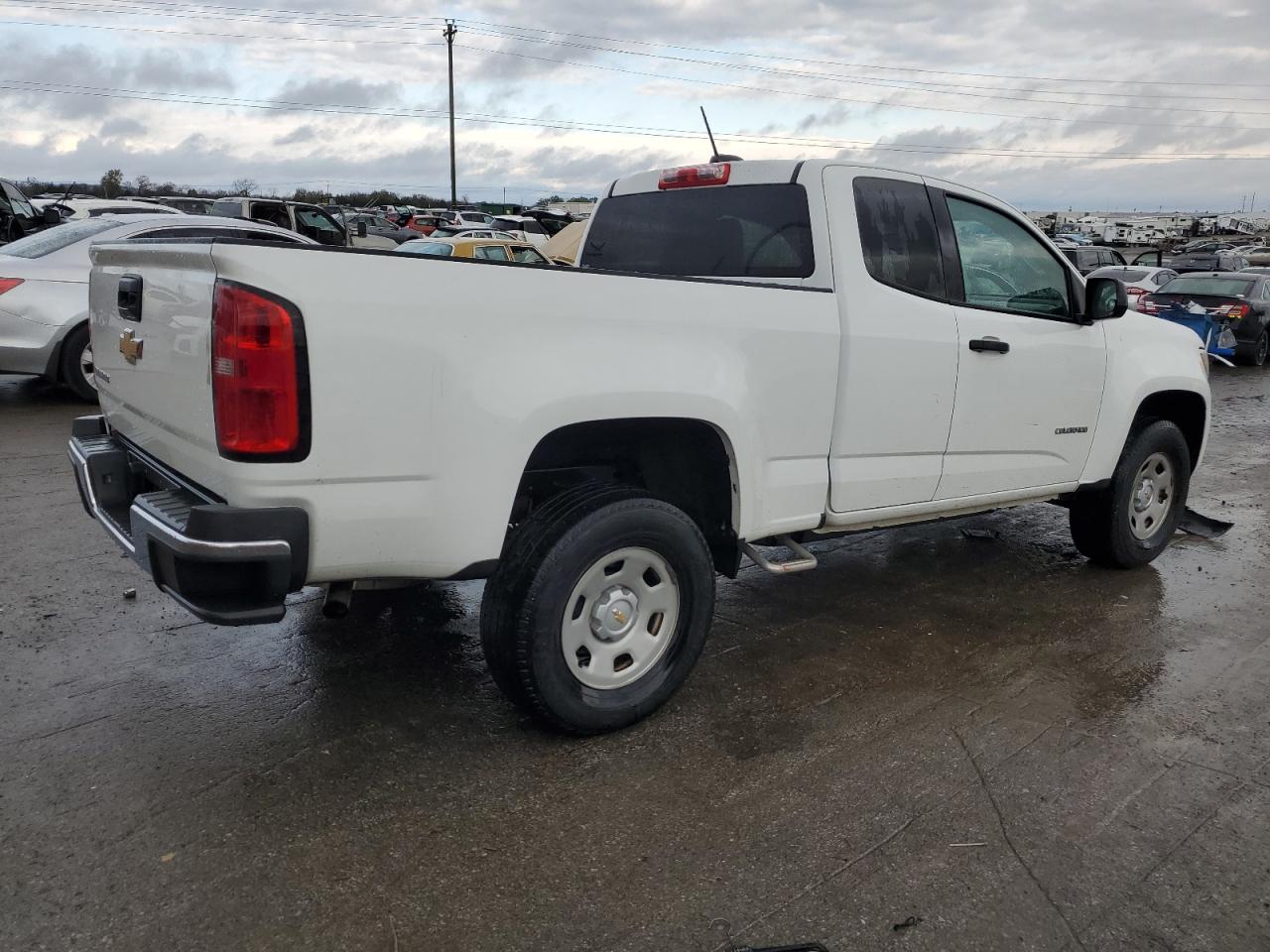2019 Chevrolet Colorado - Image 3