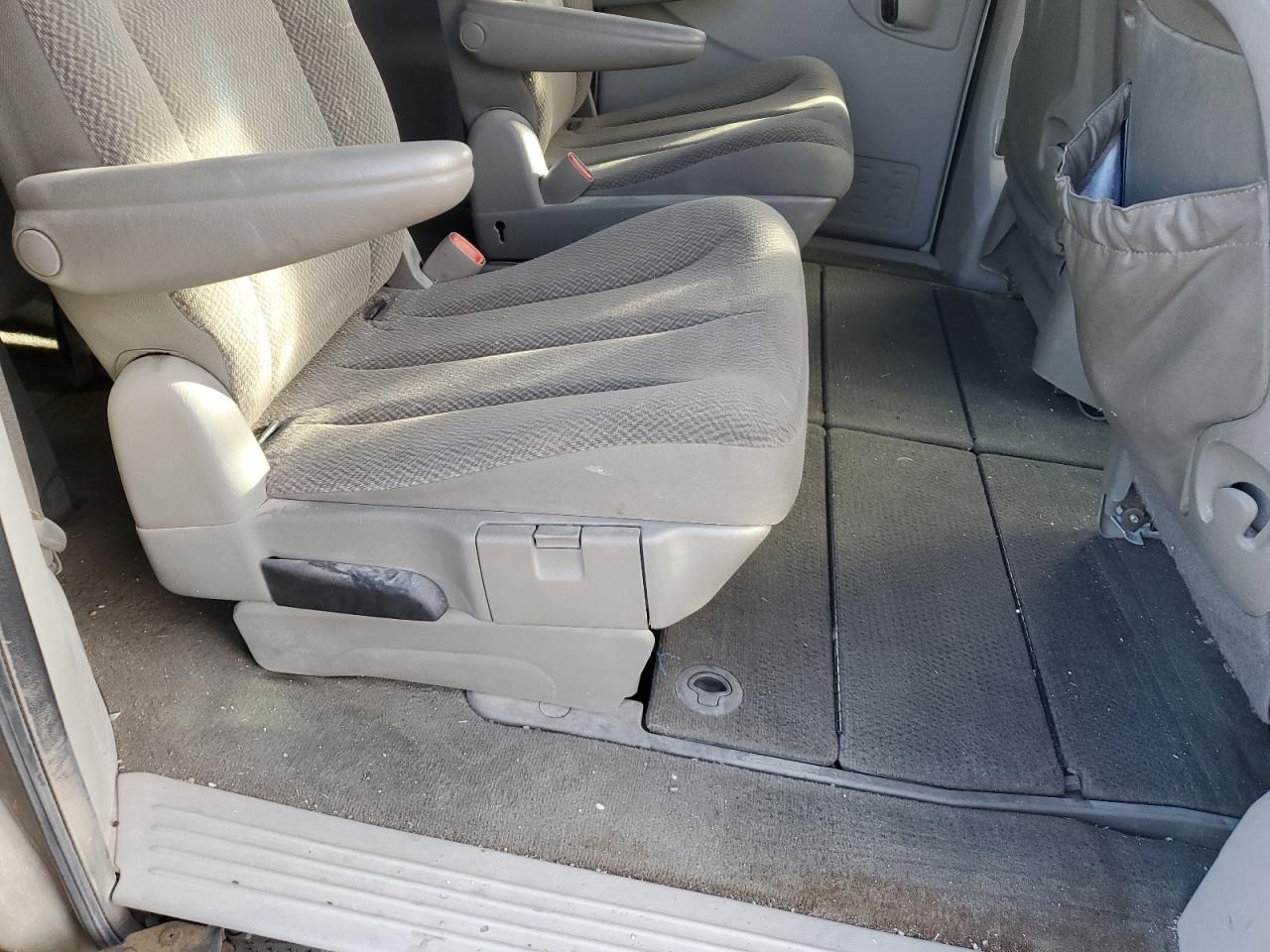 2006 Chrysler Town & Country Touring VIN: 2A4GP54L96R647727 Lot: 81574904