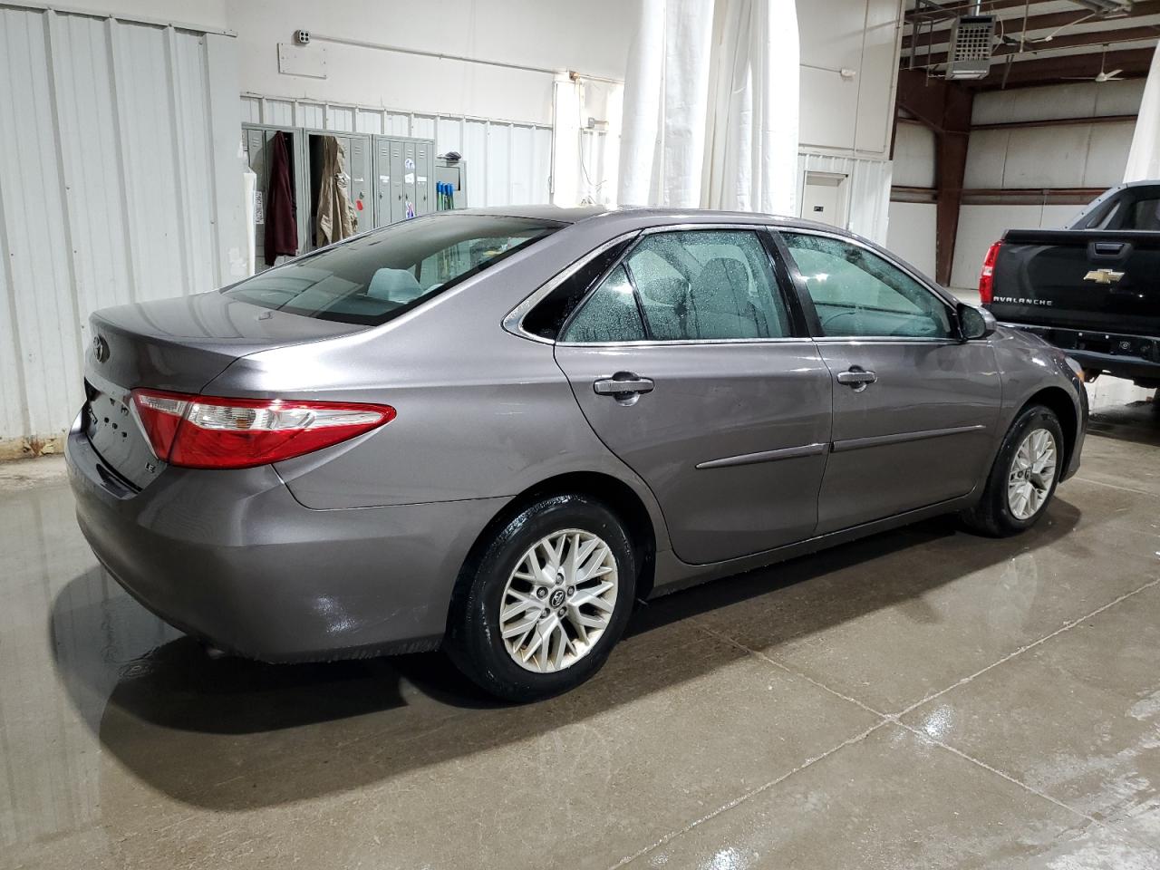 2017 Toyota Camry - Image 3