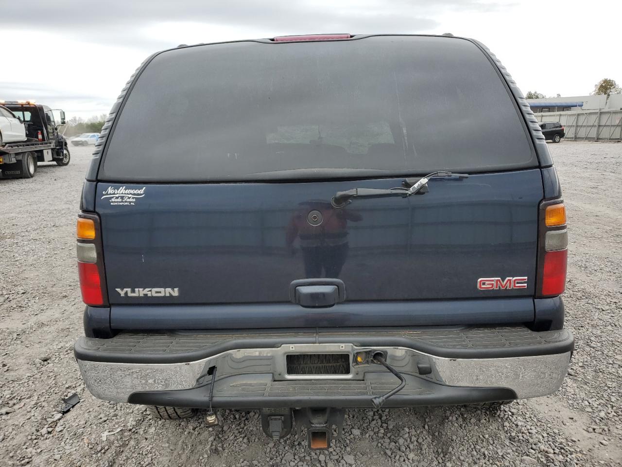 2005 GMC Yukon - Image 6