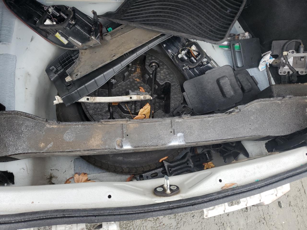2018 Hyundai Sonata - Image 14