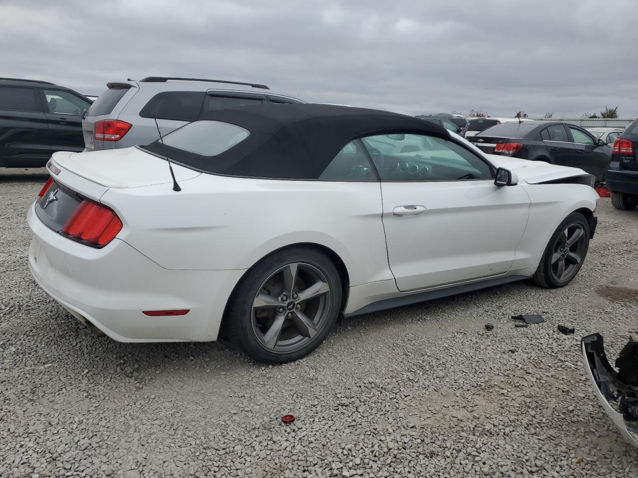 2016 Ford Mustang - Image 3