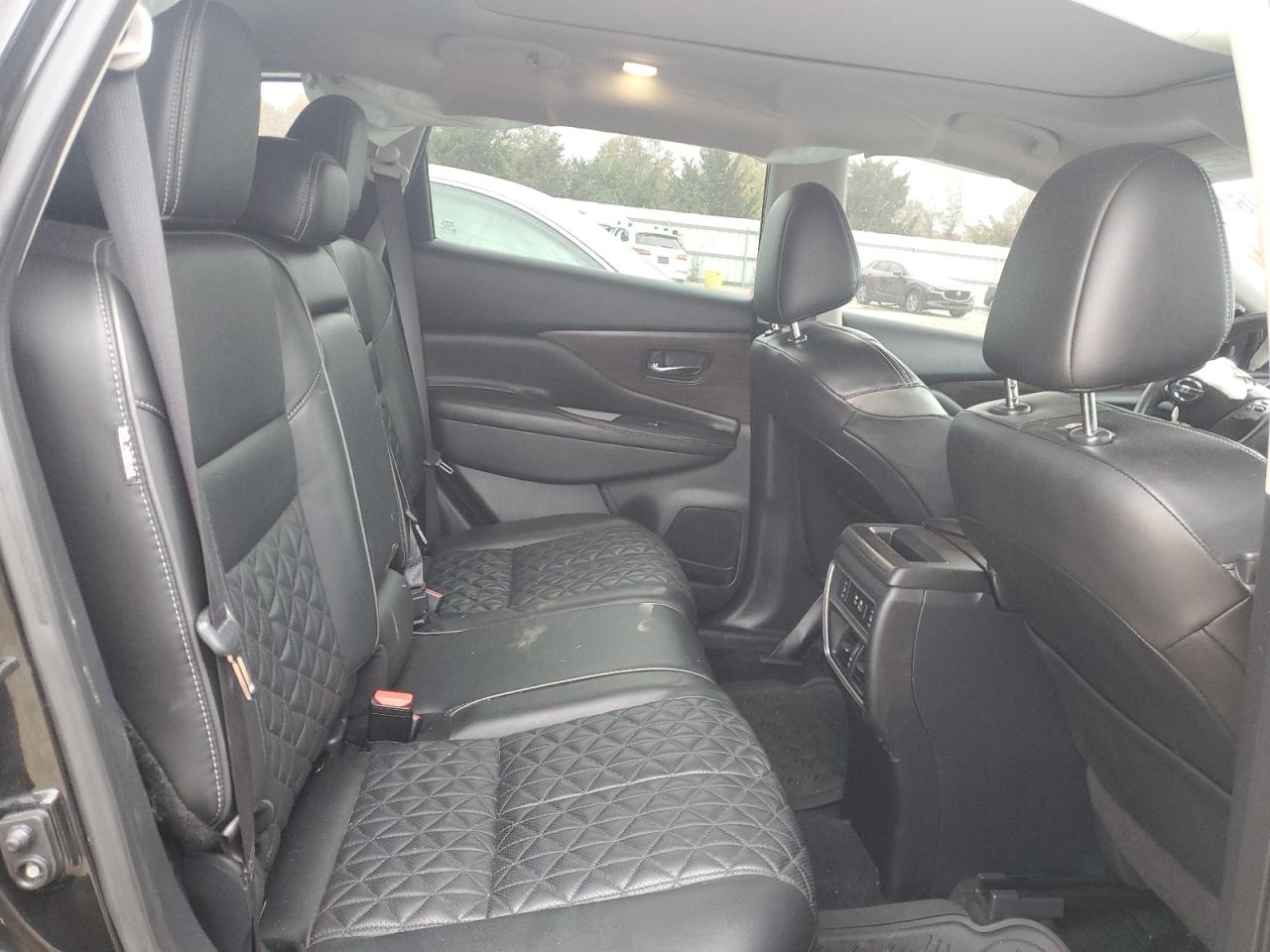2019 Nissan Murano - Image 11