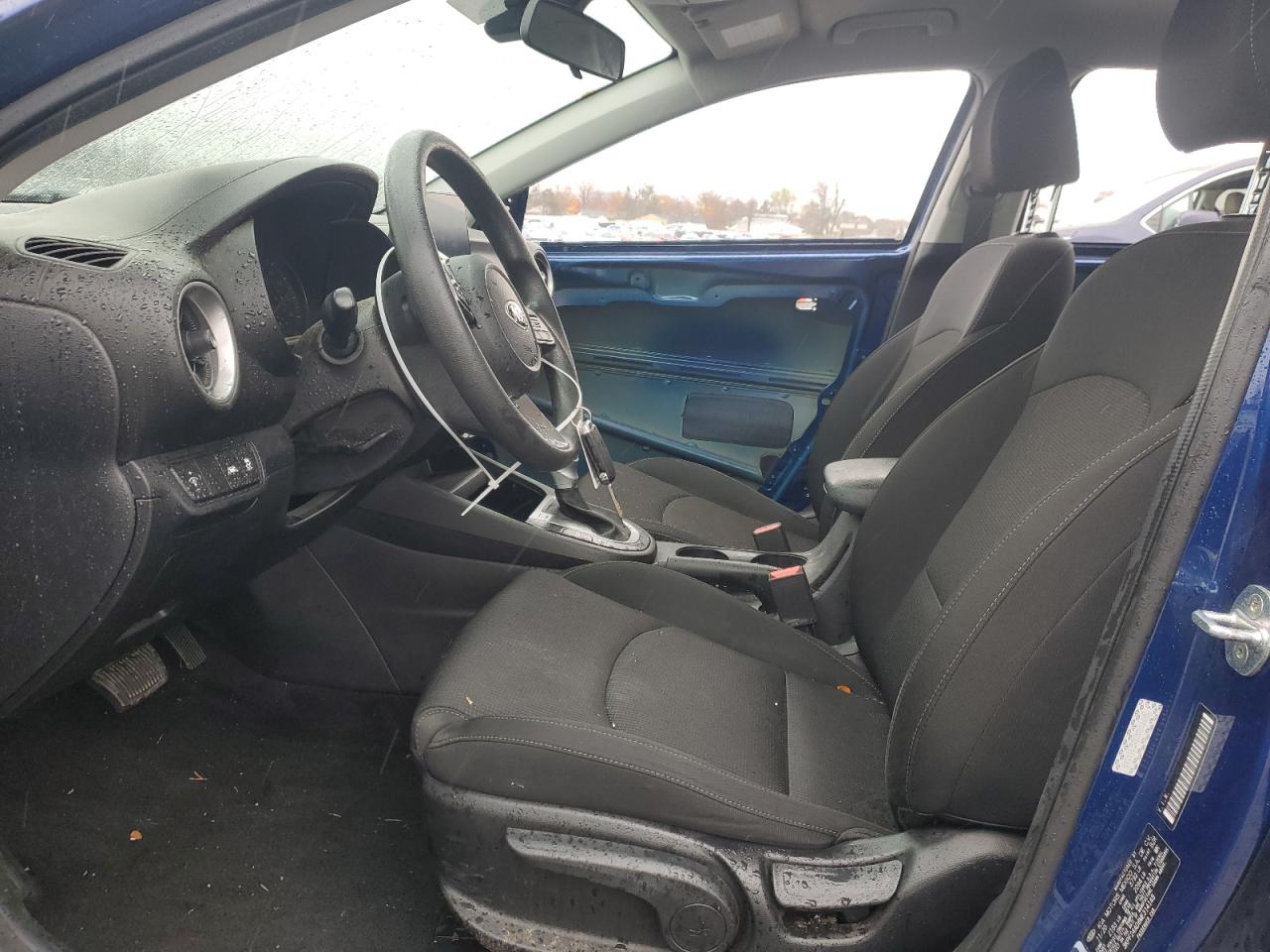 2021 Kia Forte - Image 7