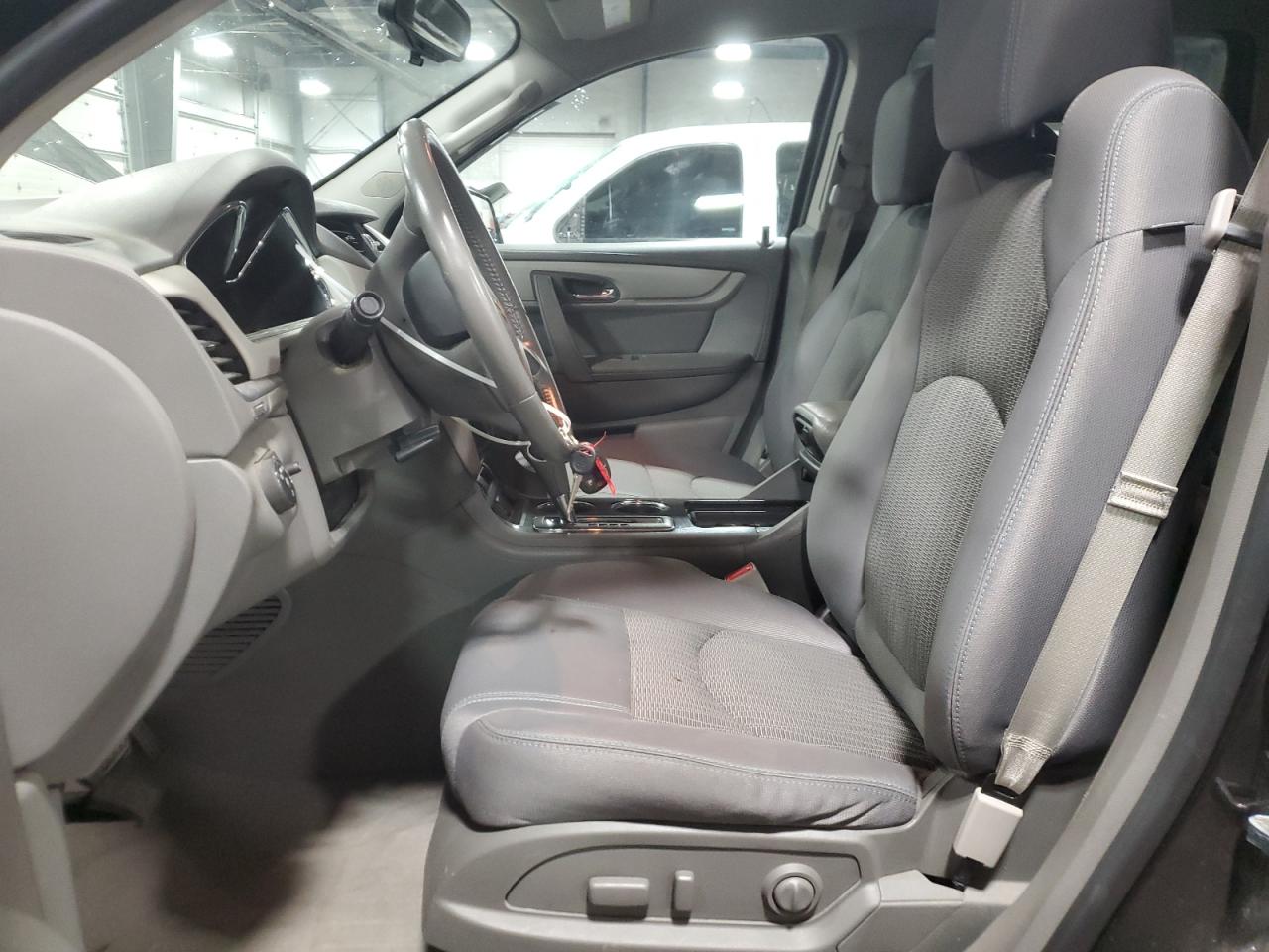 2015 Chevrolet Traverse - Image 7
