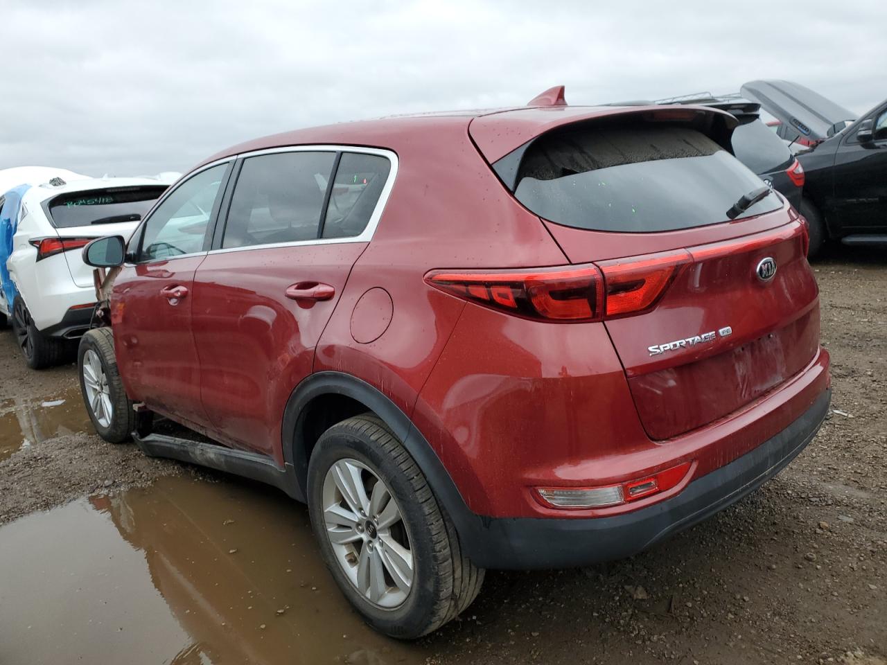 VIN KNDPM3AC7H7056792 2017 KIA SPORTAGE no.2